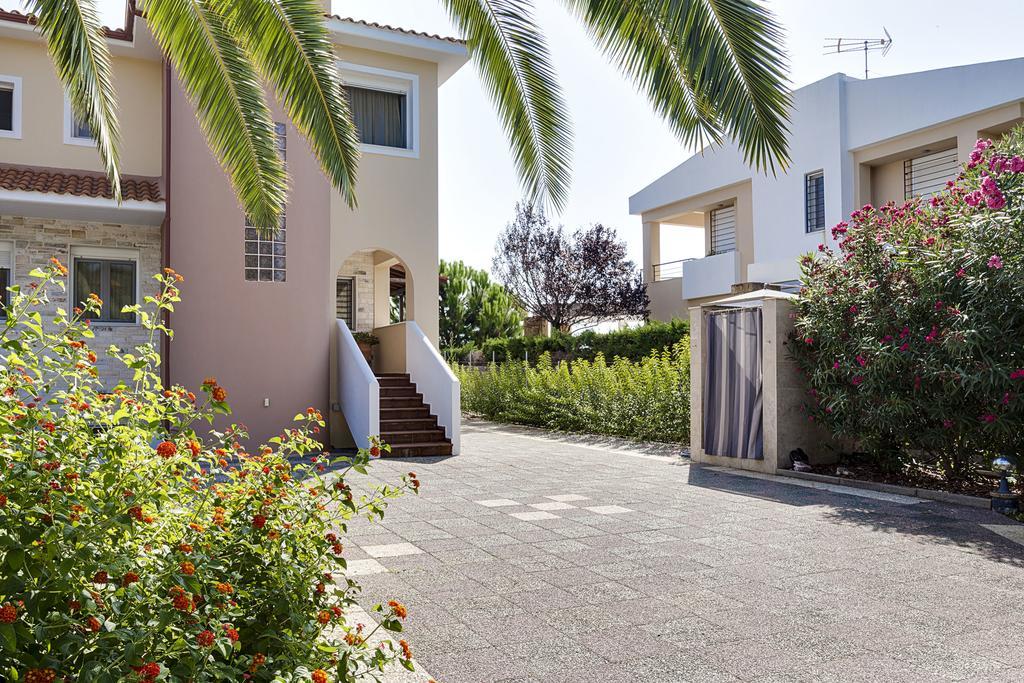 Villa Nefeli Akti Salonikiou B Ágios Nikólaos Exteriér fotografie