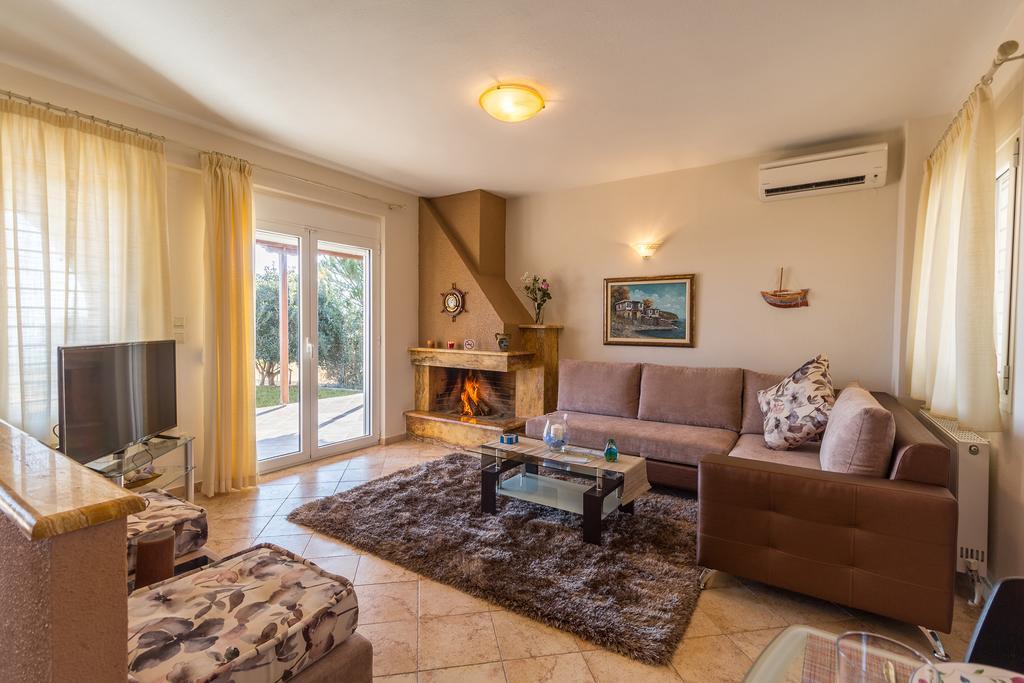 Villa Nefeli Akti Salonikiou B Ágios Nikólaos Exteriér fotografie