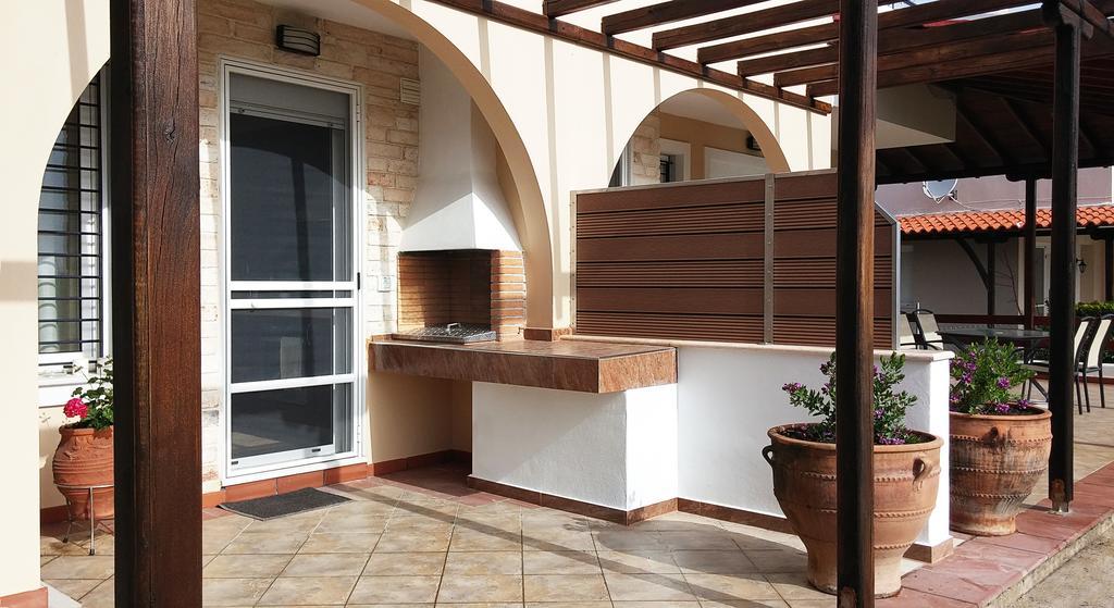 Villa Nefeli Akti Salonikiou B Ágios Nikólaos Exteriér fotografie